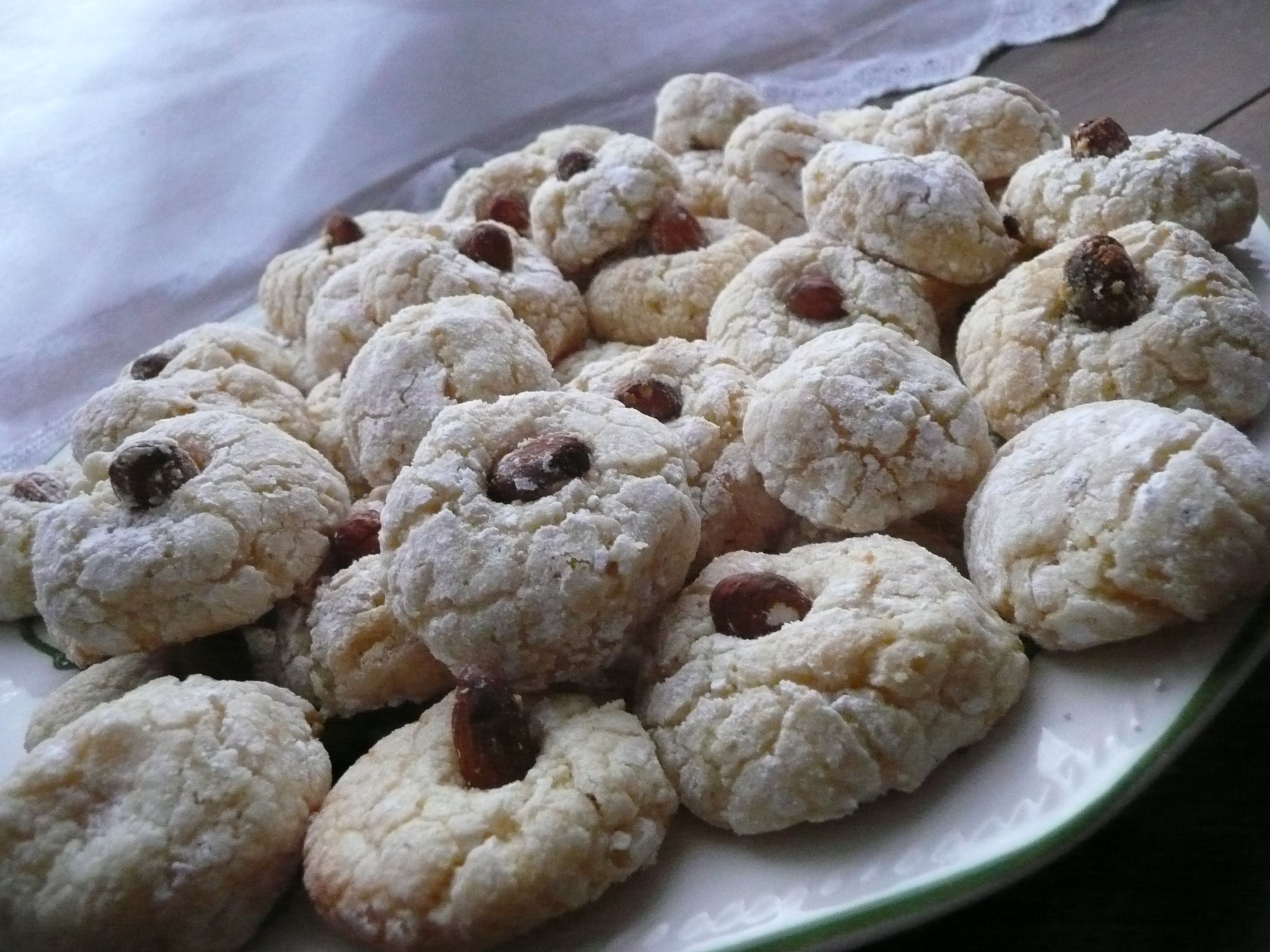 Ghoriba Aux Amandes Recette De Ghoriba Aux Amandes Marmiton