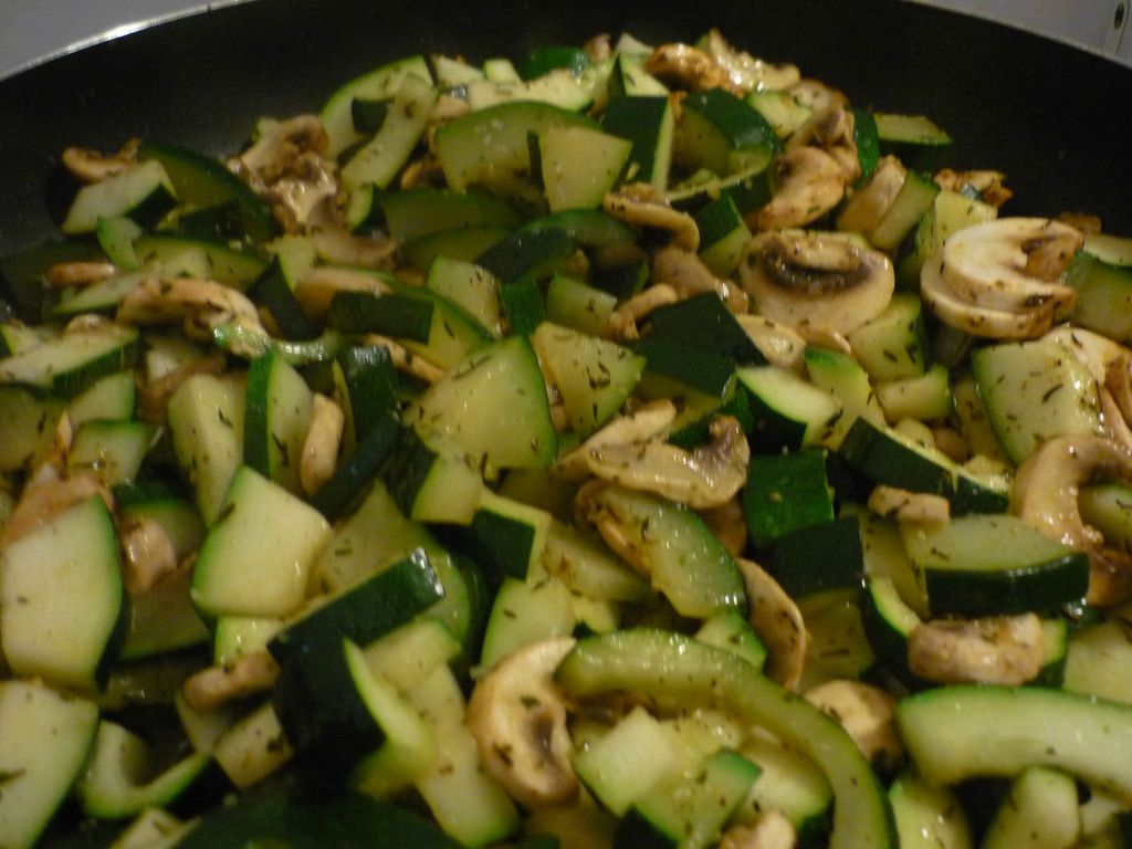 Po L E De Courgettes Champignons Et Poulet Recette De Po L E De