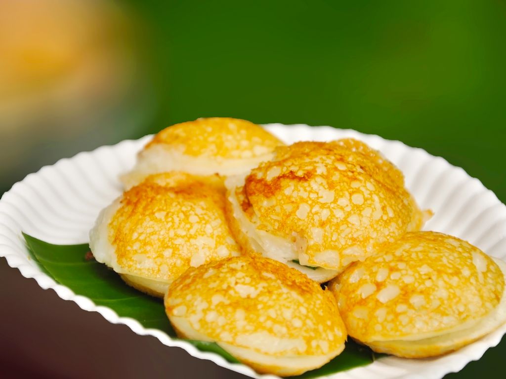 Cr Pes Tha Landaises Au Lait De Coco Kanom Krok Recette De Cr Pes