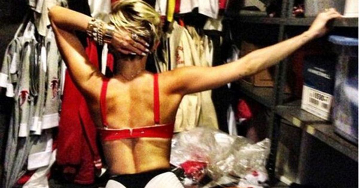 Miley Cyrus Strips Off Just One Day After That Controversial Vmas