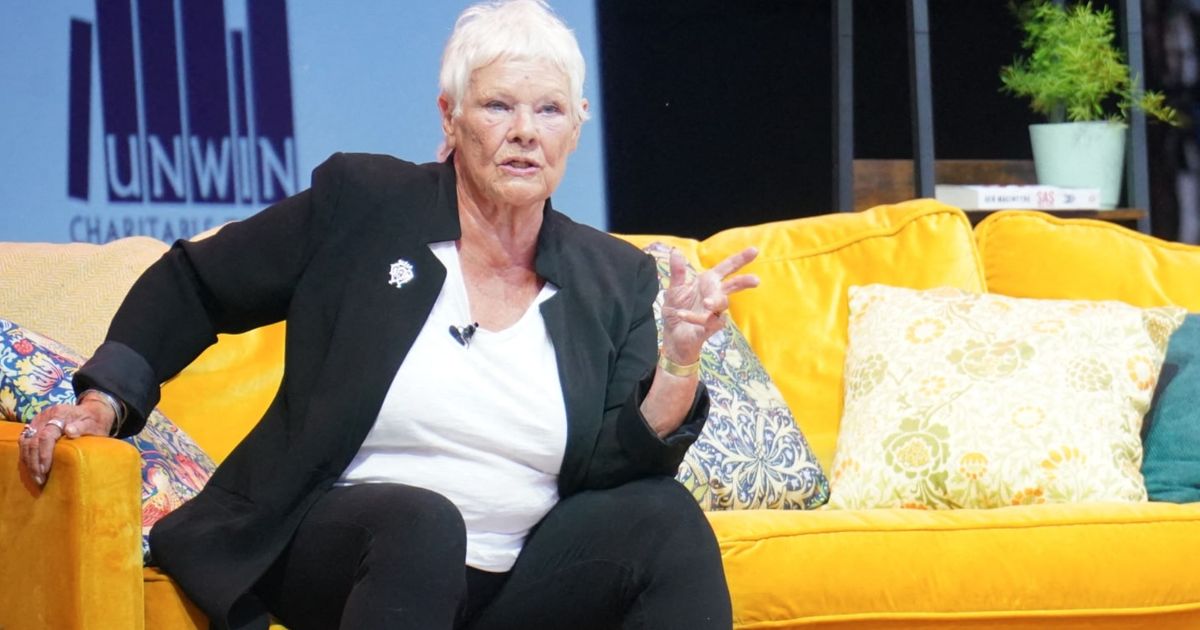 Judi Dench Je Ne Peux Plus Voir L Actrice R V Le Tre Atteinte D Une