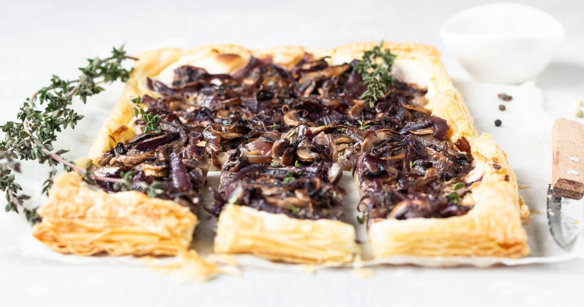 Cyril Lignac Partage Sa D Licieuse Recette De Tarte Aux Champignons De