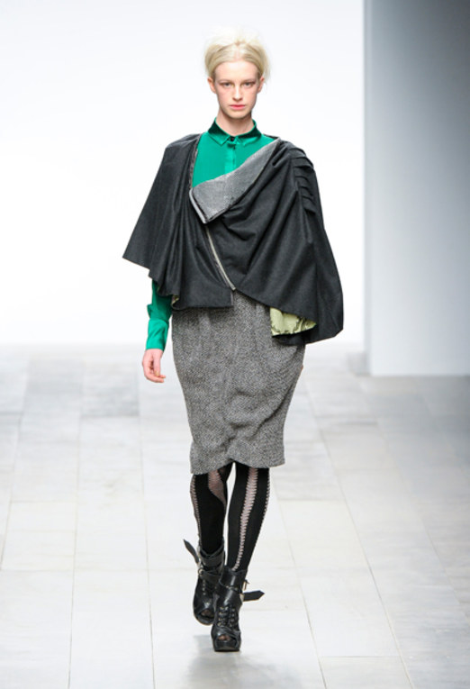 London Fashion Week: Bora Aksu - autumn/winter 2011