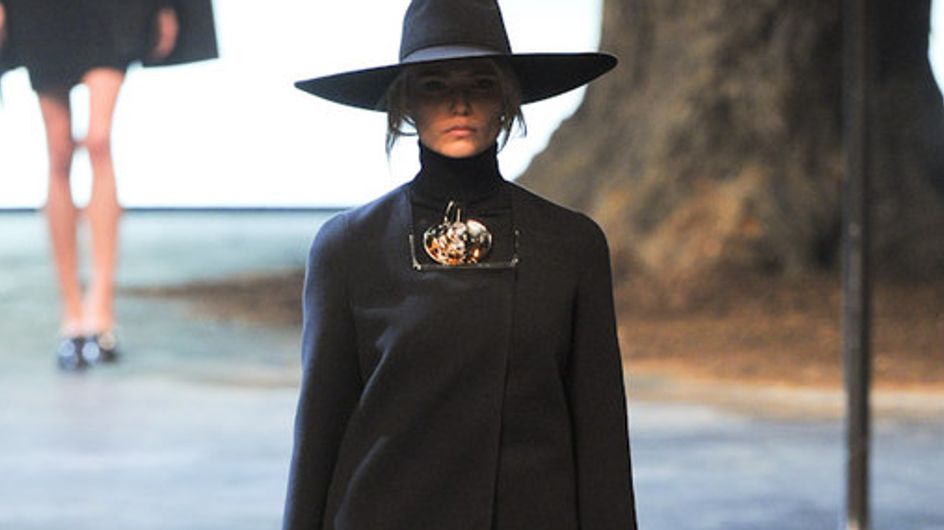 Lanvin: Fashion Week Paris Prêt-à-Porter HW 2011