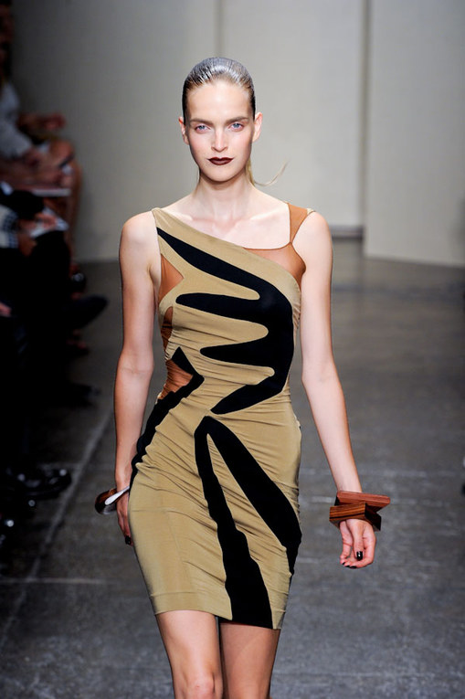 Donna Karan Ready To Wear Spring Summer 2012 New York – NOWFASHION