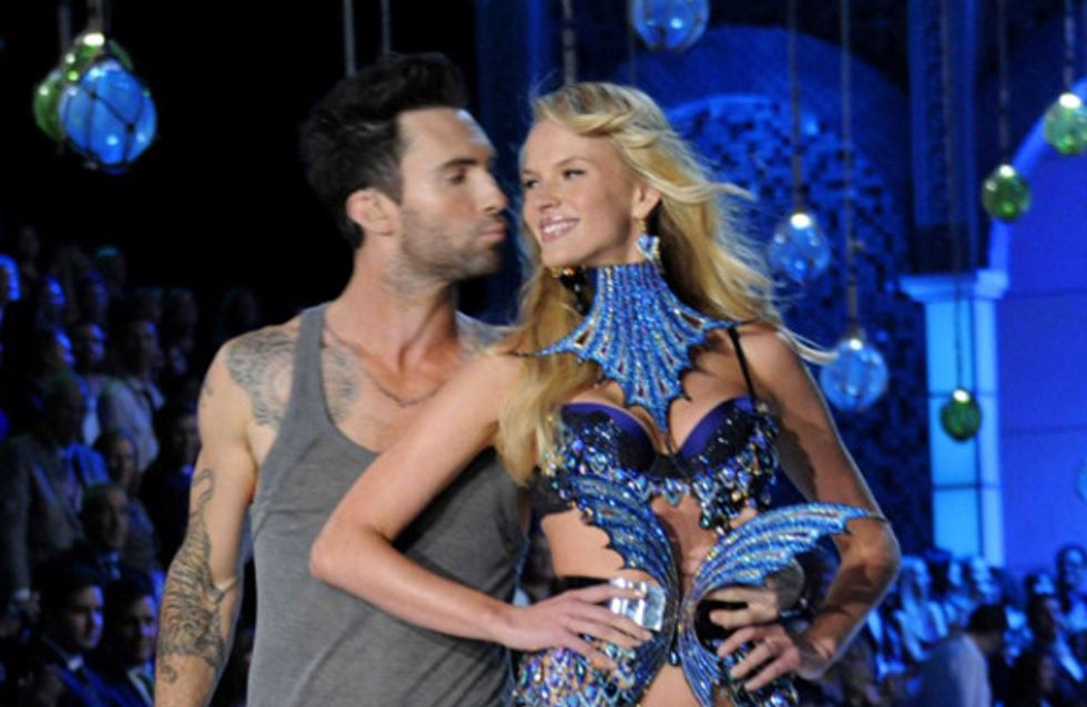 Himmlisch schön & ganz schön heiß: Victoria's Secret Show 2011