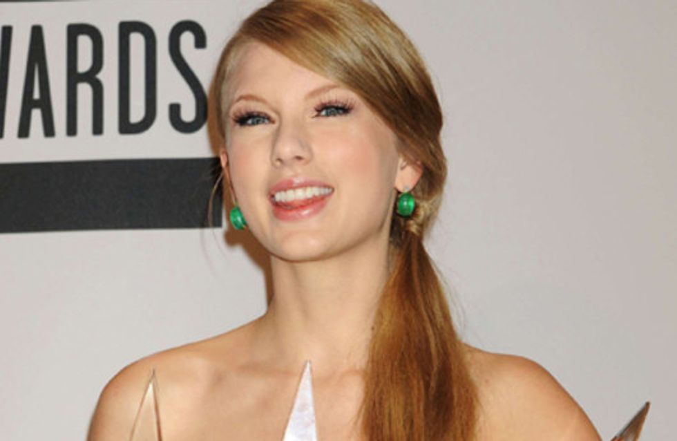 Es glitzert & funkelt: Die Star-Looks bei den American Music Awards 2011