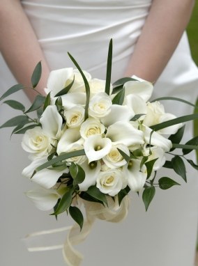 100 bouquets qui vont sublimer la mariée