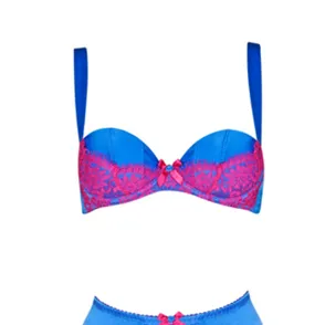 Lente in je lingerielade: 20 vrolijke setjes