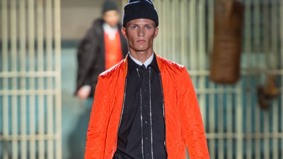 Dsquared2 cierra Milán Fashion Week entre "presidiarios"