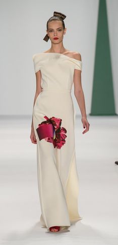 Carolina Herrera - New York Fashion Week P/V 2015