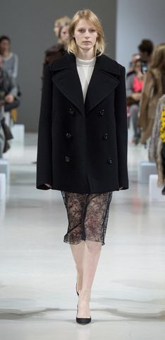 Nina Ricci: Paris Fashion Week Otoño-Invierno 2015/16