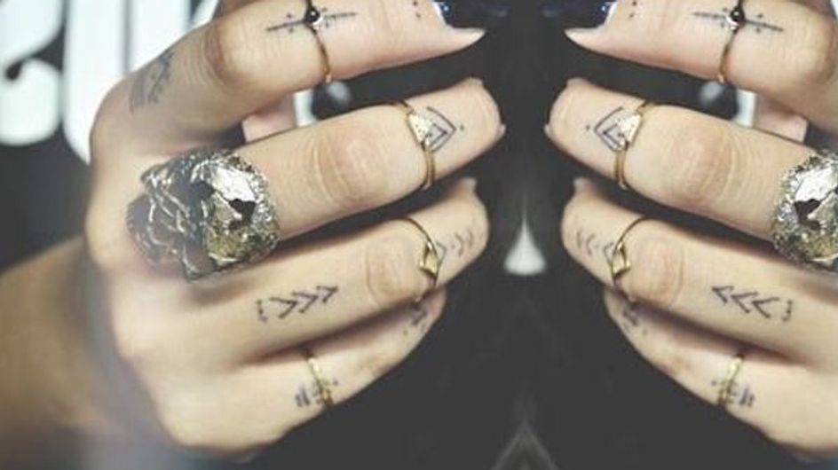 48 inspirações mara para tatuagem no dedo