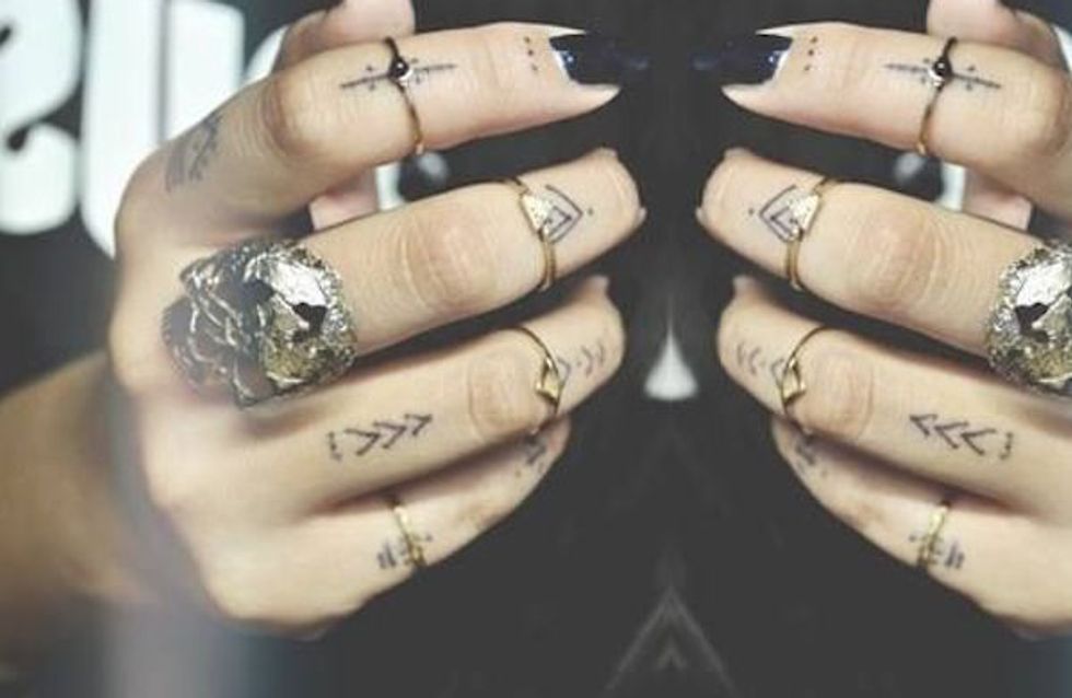 48 inspirações mara para tatuagem no dedo