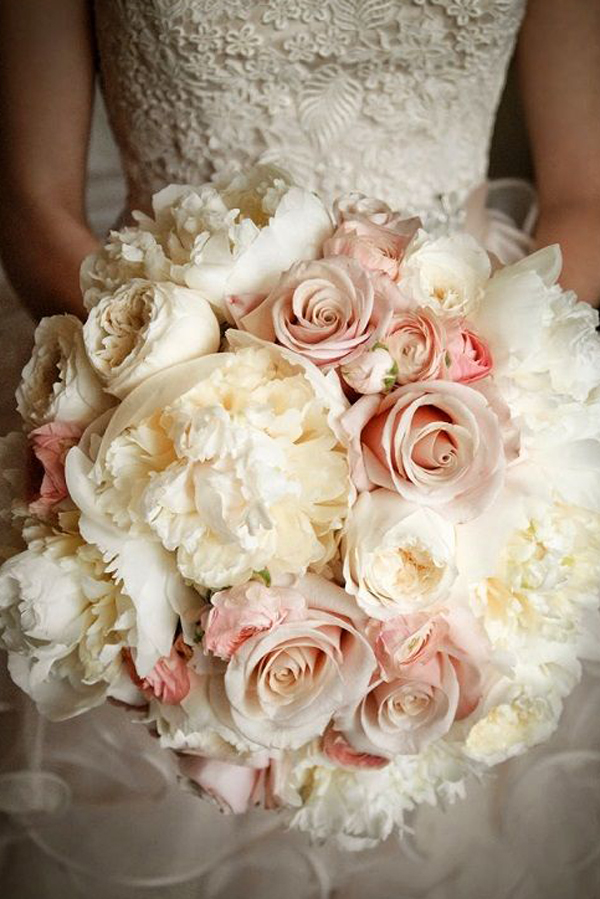 Bouquet de roses : 30 jolis bouquets de mariée repérés sur Pinterest
