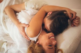 Las mejores posturas del Kamasutra