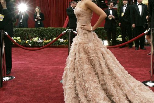 En la imagen, Penélope Cruz, vestida de Versace en 2007