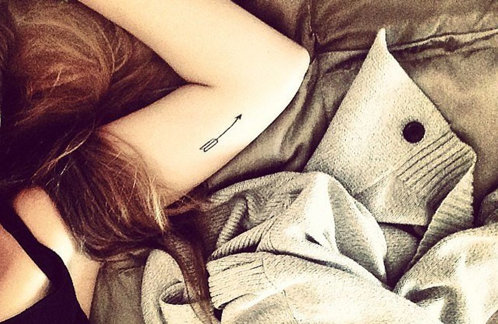 Tatuajes de flechas: ¡encuentra tu camino!
