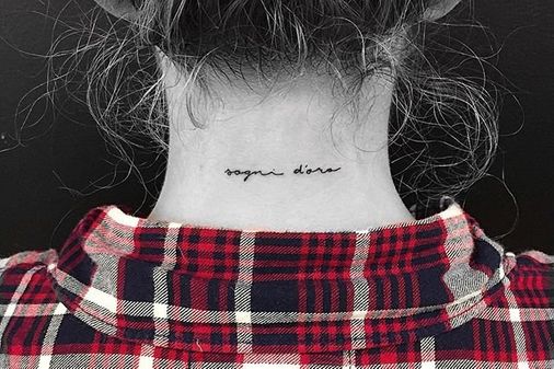 70 diseños ideales para tatuarte en la nuca