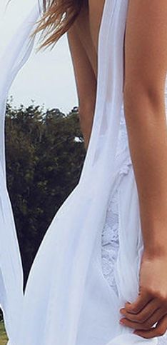 O vestido de noiva de 2,5 milhões de pins