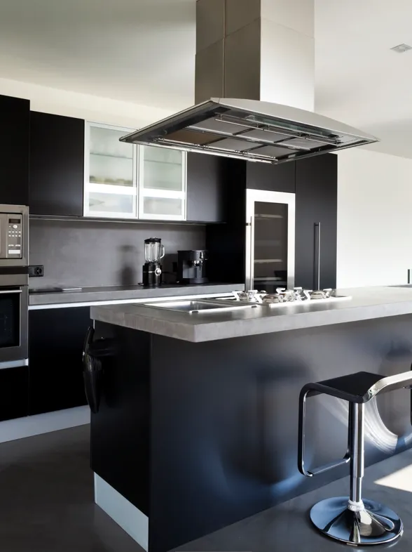 Ante todo elegante... Más de 30 ideas para una cocina en negro y chic