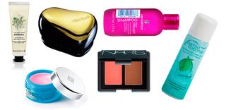 Produtos de beleza em miniatura