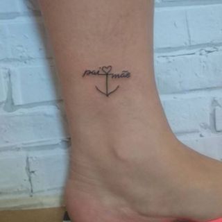 Tatouage Ancre Marine 50 Jolis Dessins Qui Nous Font Craquer