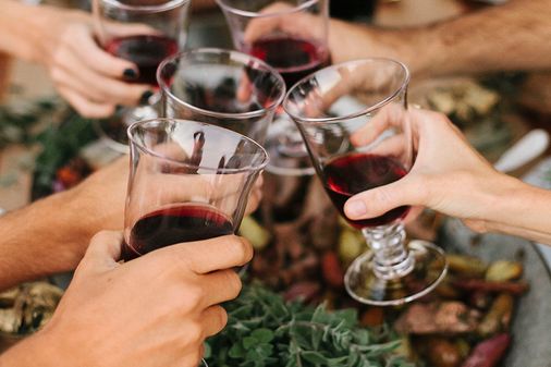 Os pratos ideias para cada tipo de vinho