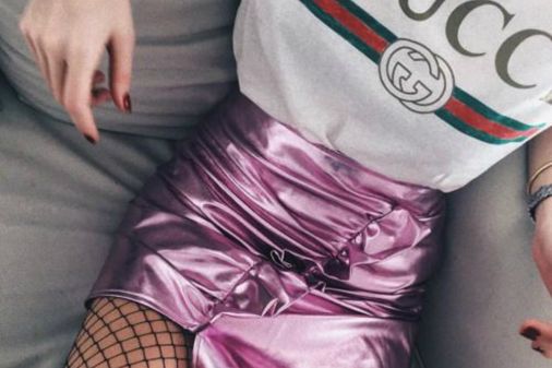 Metalizados coloridos modernizam o look