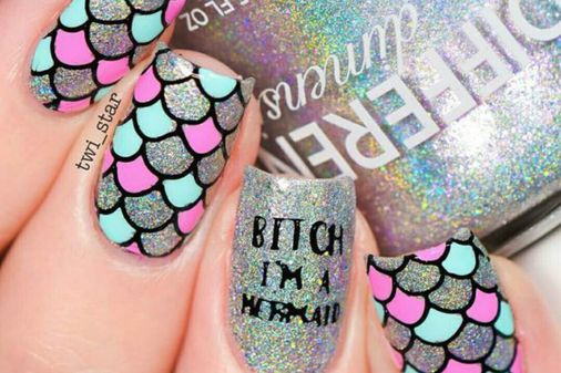 Nail art de sereia