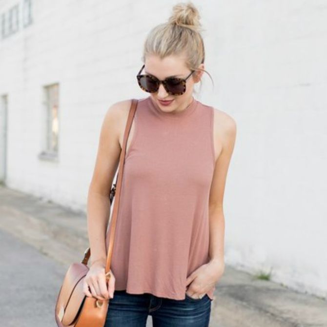 Decote high neck