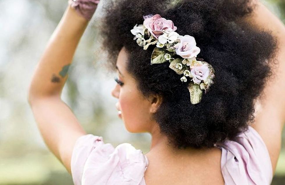 Noivas crespas e cacheadas que disseram "sim" para o cabelo natural