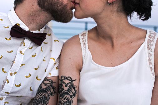 Die schönsten Verlobungs- & Hochzeitstattoos
