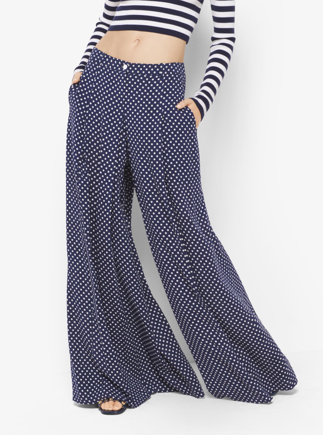 Come abbinare i pantaloni larghi in base al modello che preferite!