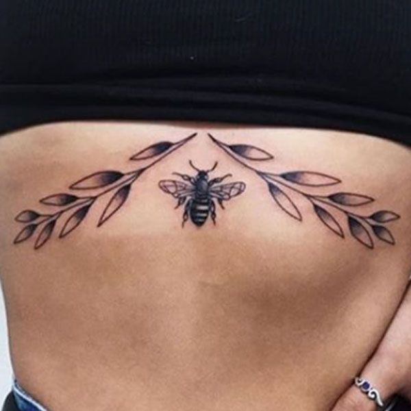 50 Of The Prettiest Sternum Tattoos 50 Of The Prettiest Sternum Tattoos
