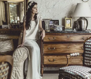 Vestidos de novia de dos piezas: moderna y práctica