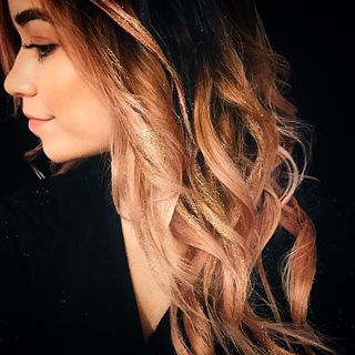Glitterage, las mechas que brillarás en Instagram
