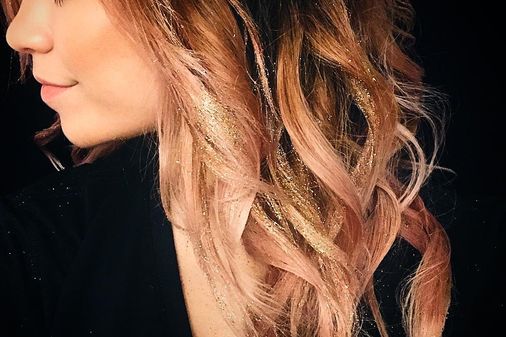 Glitterage, las mechas que brillarás en Instagram
