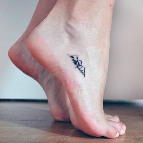 Tatouage Pied Les Plus Beaux Tattoos Pour Habiller Ses Pieds