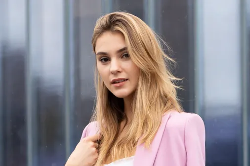 Frisuren für mittellanges Haar