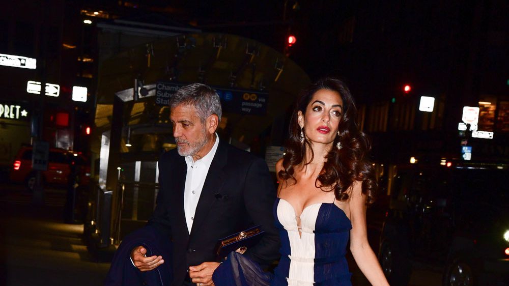 Stilsichere Karrierefrau Die Schonsten Looks Von Amal Clooney