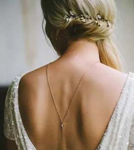¿Boda a la vista? Los mejores vestidos de novia con escote en la espalda
