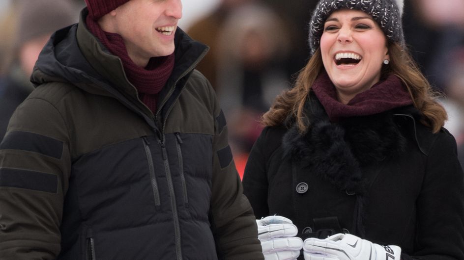 Very amused! So herzlich lachen die britischen Royals