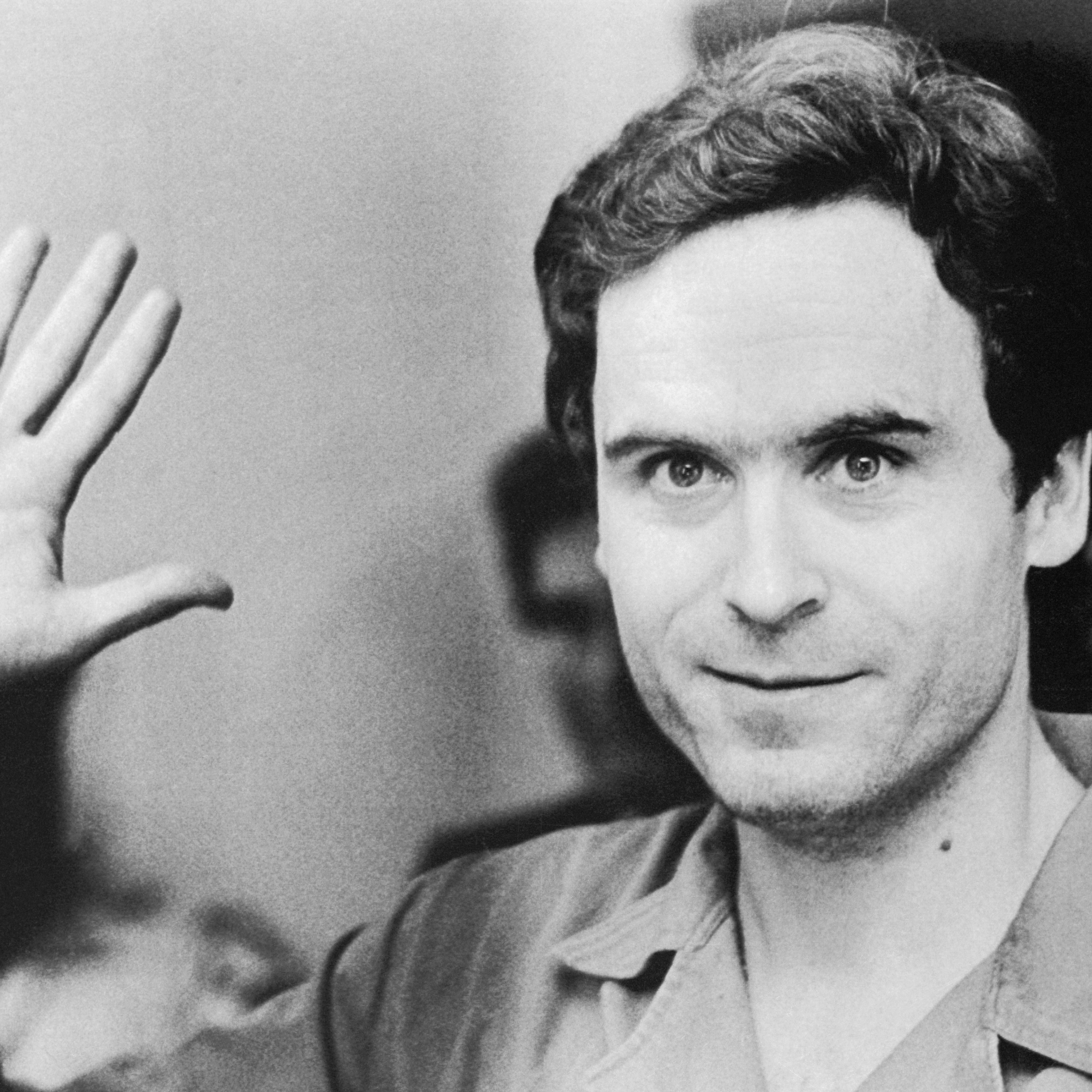 Von Ted Bundy Bis Marc Dutroux Die Beruhmtesten Serienkiller Der Welt