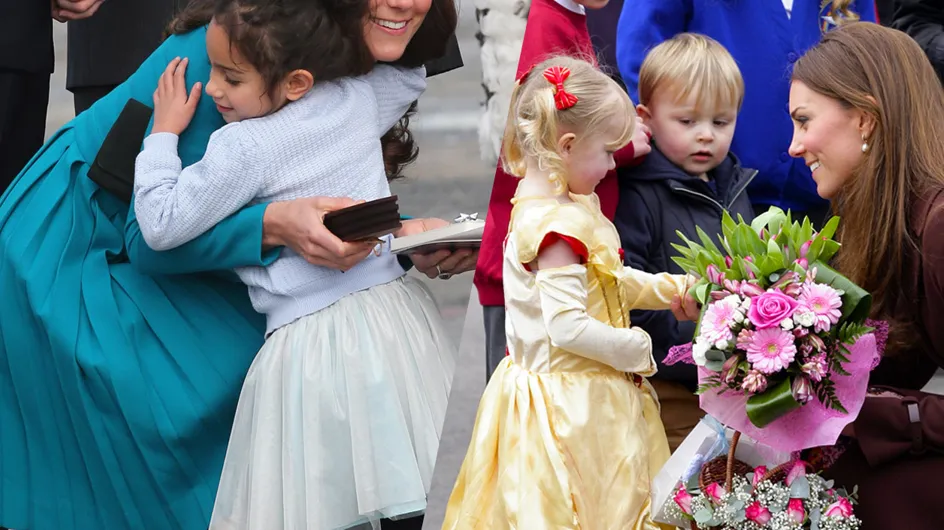 Ces photos de Kate Middleton avec ses plus jeunes admirateurs vont vous faire craquer