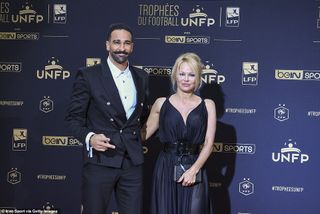 La doble vida del novio de Pamela Anderson