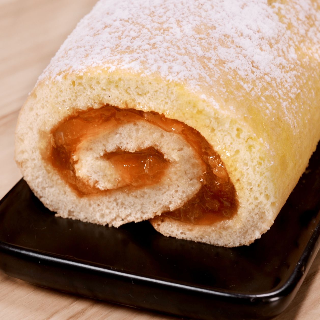 Rotolo Di Marmellata Un Dolcetto Facile E Veloce Da Realizzare
