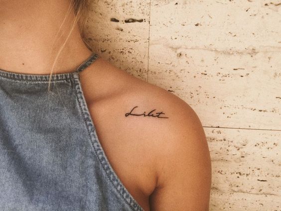 Tatuajes Pequenos Para Mujer 30 Ideas Inspiradoras En Clave Minimal