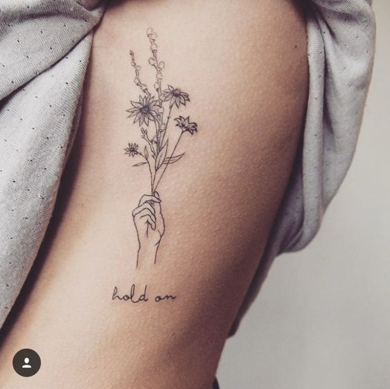 Tatuajes pequeños para mujer: 30 ideas inspiradoras en clave minimal