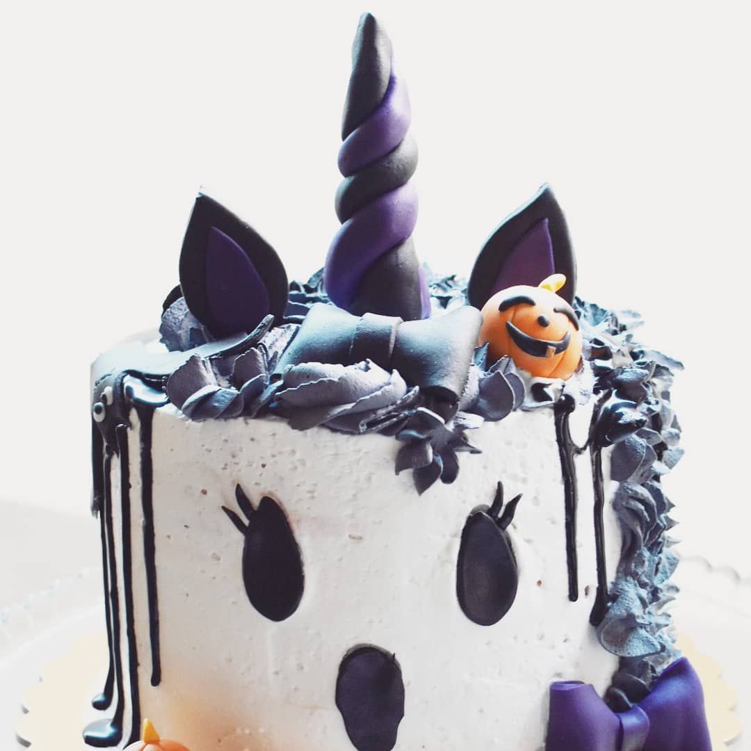 Top Des Plus Beaux Gateaux Licorne D Halloween Reperes Sur Pinterest